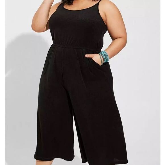 Torrid Crop Terry Cloth Pockets Beach Wide Leg Jumpsuit Black Plus 5, 5X NEW - Picture 1 of 3